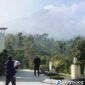 Kedubes Perancis saat meninjau aktivitas Gunung Merapi.
